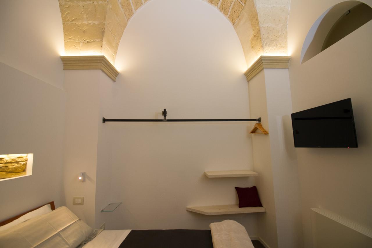 Signuria Dimora Esclusiva Bed & Breakfast Lecce Ngoại thất bức ảnh
