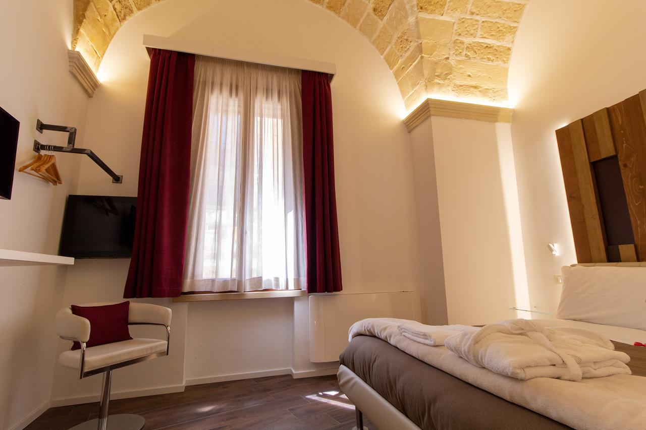 Signuria Dimora Esclusiva Bed & Breakfast Lecce Ngoại thất bức ảnh